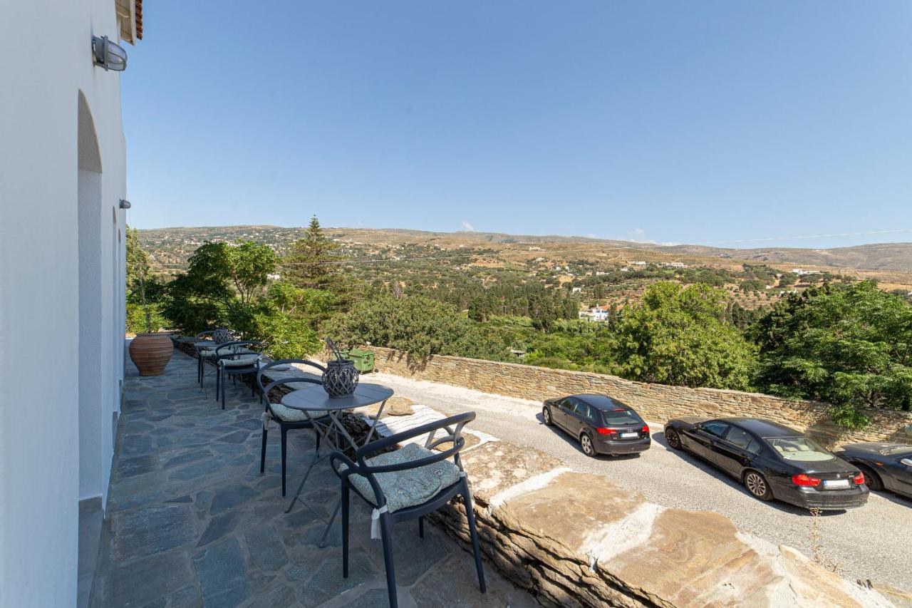 Korina'S Suites Andros Town Luaran gambar