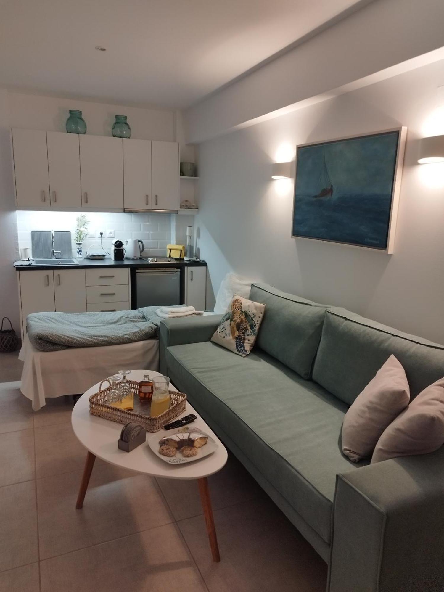Korina'S Suites Andros Town Luaran gambar